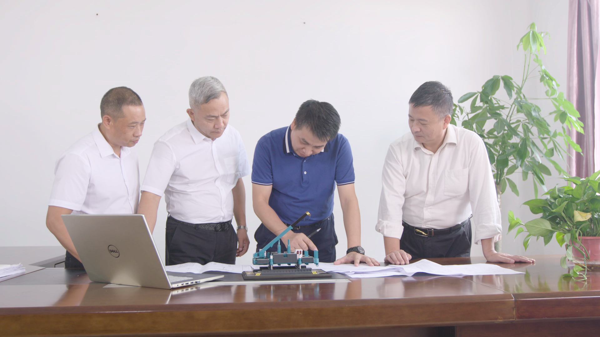 T-works Pile Driver Academy - Construction Compulsory Course 1: Practical Guide to Pile Verticality Control 1