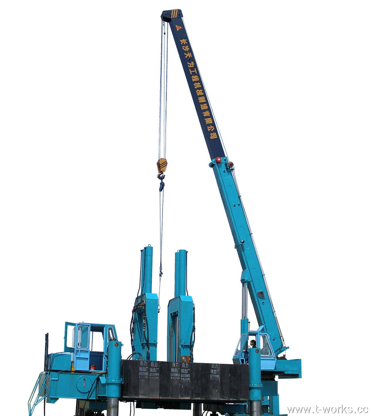 T-works Static Pile Driver Model 460 Completes Boom Testing with Excellent Performance 2