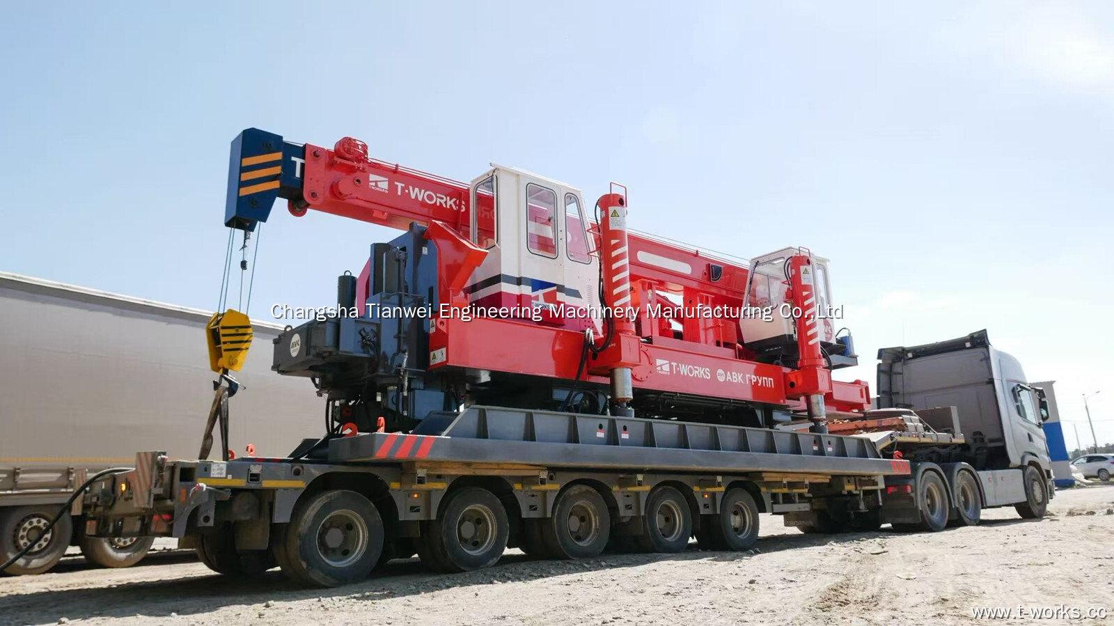 T-works Static Pile Driver: From Top Press to Encircling Press, A Decade of Iteration for Superior Construction Experien 7