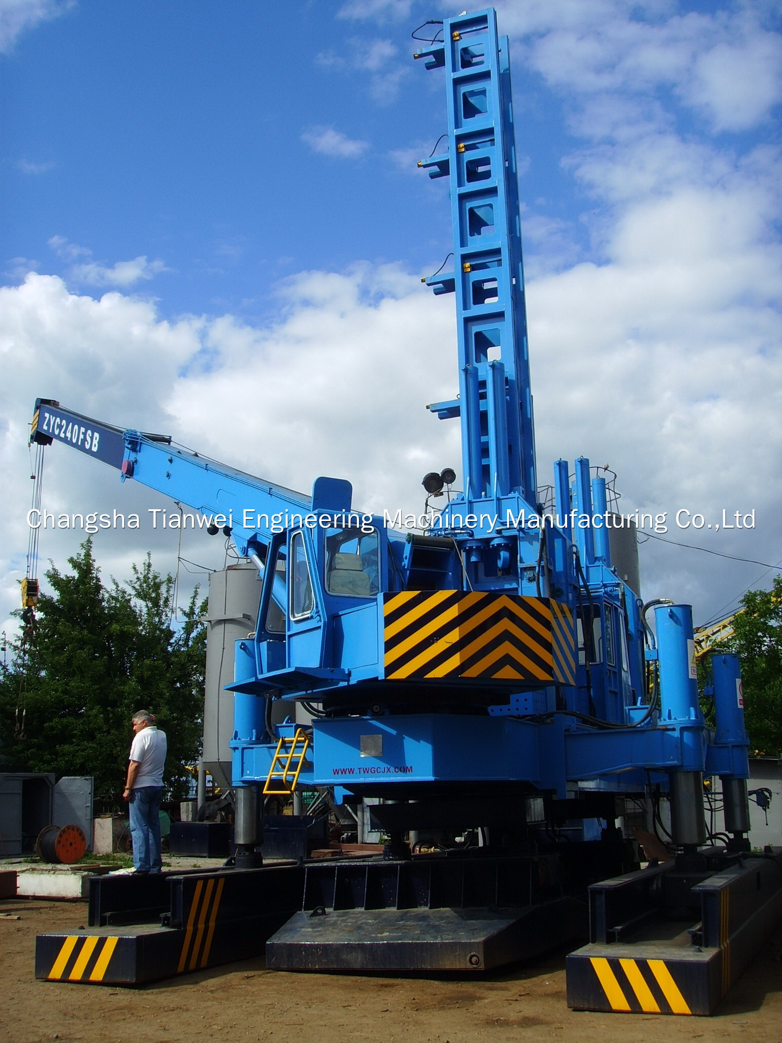 T-works Pile Machinery Series 2 Ch5: Technical Integration – Multi-functional Frame vs. Hydraulic Static Pile Pressing 2