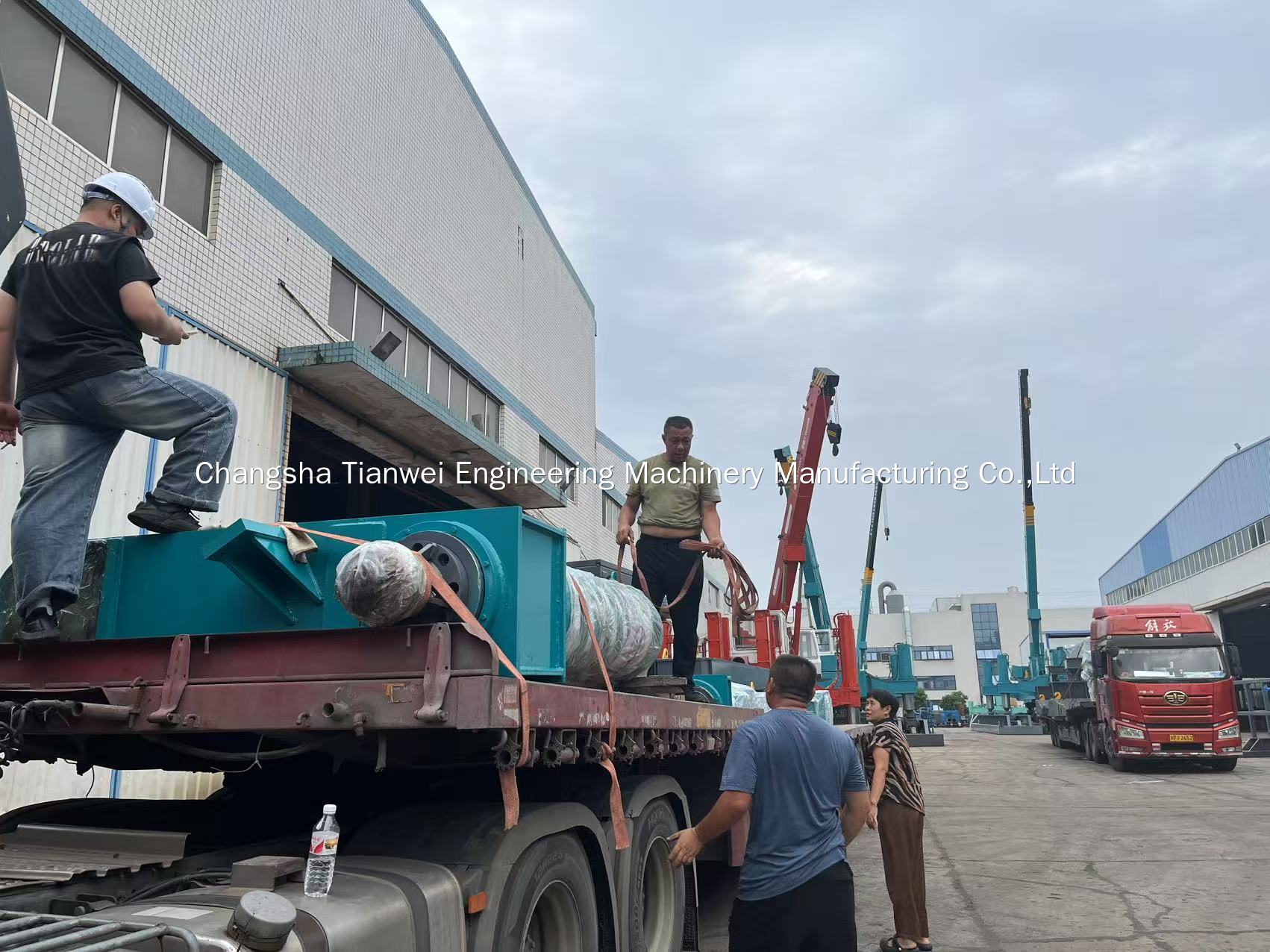 Efficient Collaboration Ensures Order Delivery, and the Craftsmanship Spirit Demonstrates Responsibility 10