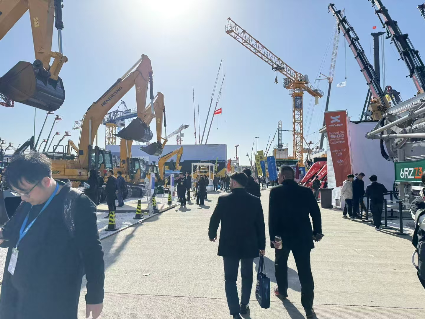 Shanghai Bauma Exhibition 2024 with full supply chain for engineering machinery? | T-works 3