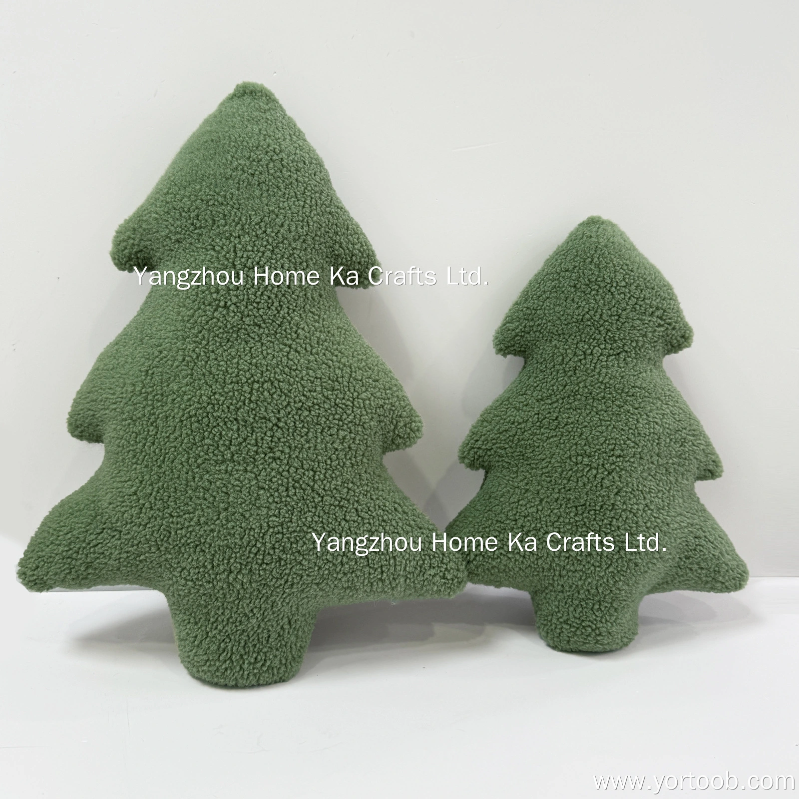 Modelos de stock de bordado de logotipos, almohada de árbol, cojín de sofá navideño 2024, cojines de peluche navideños 1