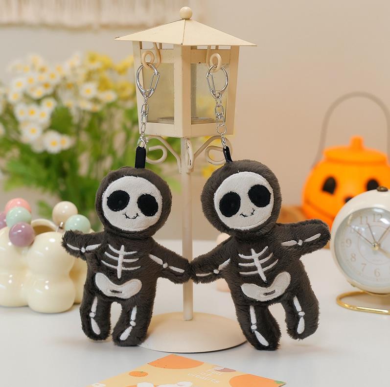 Colgante de esqueleto de Halloween para bolsas, muñeco de peluche de esqueleto de Halloween, colgante para bolso, llavero de peluche bonito. 8