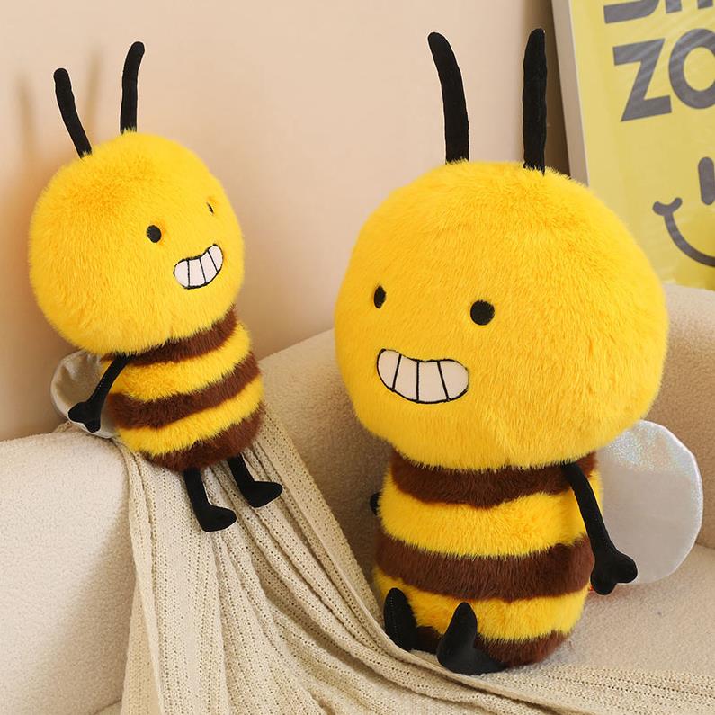 Peluche abeille mignonne et adorable, personnalisée et conçue pour les enfants 8