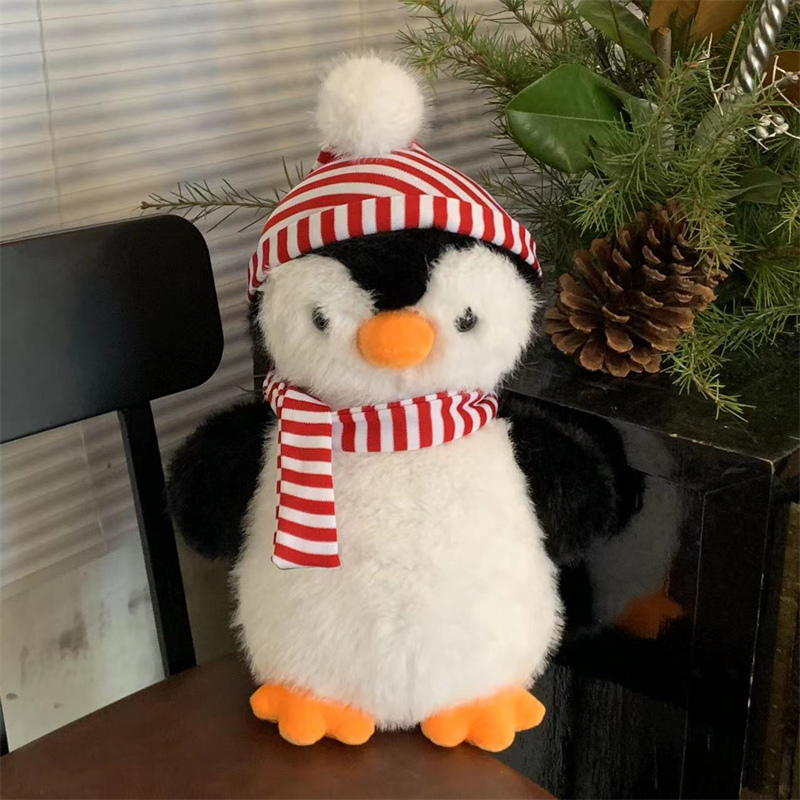 Eco friendly Custom cute Penguin stuffed animals pillow 2