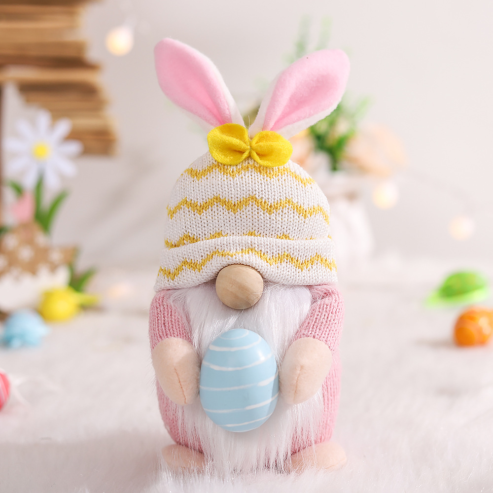 Easter scene layout props dwarf doll ornaments knitted cloth holding eggs Forest People rabbit doll 3