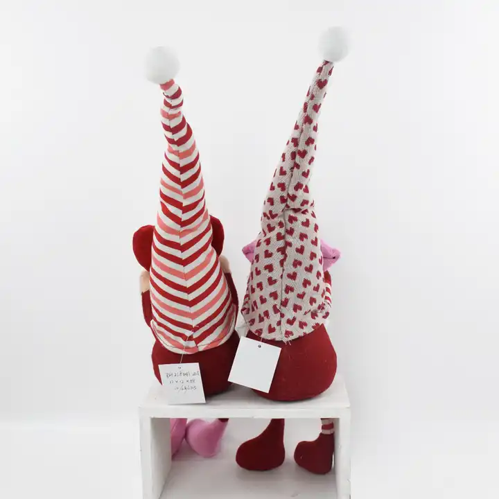 Valentine's Day Felt Gnome Gift Shelf Sitter Sitting Gnome Ornament Hold Heart With LOVE U Words 3