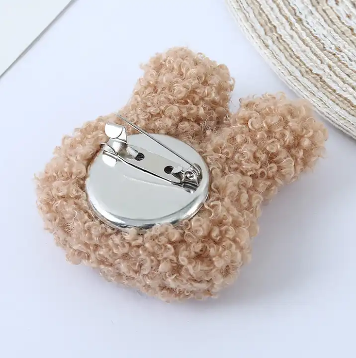 Lovely White Plush Blush Bunny Brooches For Women Man Couple Plush Kawaii Rabbit Party Accessories 6