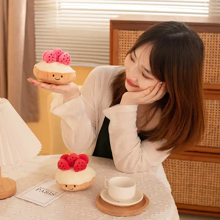 New Design Strawberry Cake Cute Stuffed Plush Toy Creative Cartoon Lovely Cake Plush Toys Gift For Kids 4