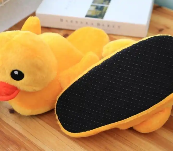 Winter Slippers Plush Yellow Duck Slippers Warm Indoor Plush Cartoon Shoes Furry Slides Women Slippers 4