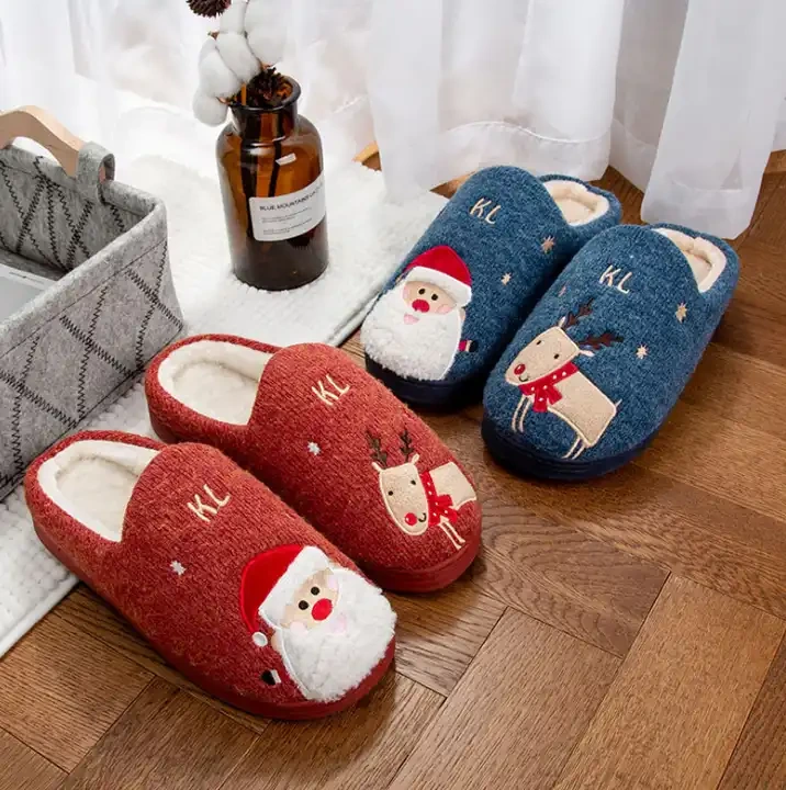 Wholesale Christmas Slipper Indoor Soft Rubber Plush Winter Slippers For Women And Man Products 1
