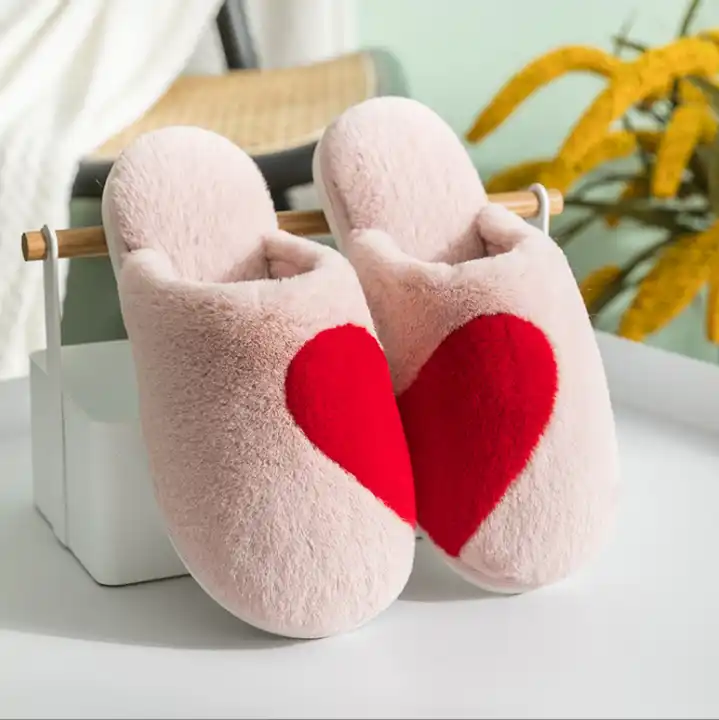 Women Winter Indoor Fashion Slipper Shoes Fur Comfort Fluffy Plush Heart Love Heart  Indoor Slippers 5