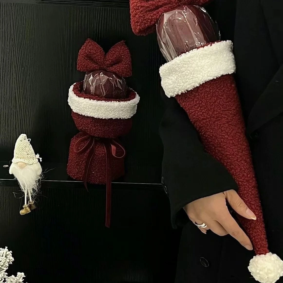 Christmas Plush Santa Hat Bouquet with Red Bow - Festive Apple Gift for Christmas Celebration 1