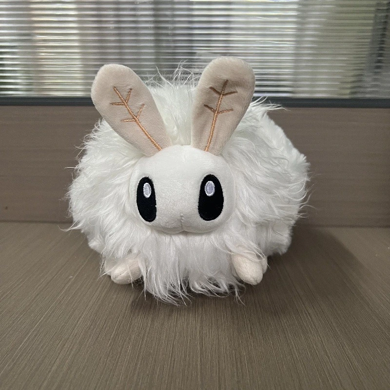 Fluffy White Moth Plushie Toy Cute Insect Plushie Soft Stuffed Animal with Antennae Wings Kawaii Gift 20cm 1