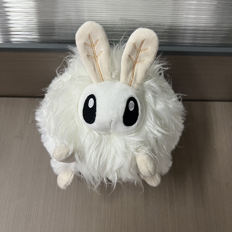 Fluffy White Moth Plushie Toy Cute Insect Plushie Soft Stuffed Animal with Antennae Wings Kawaii Gift 20cm 16