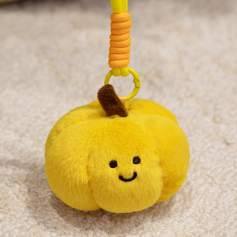 Adorable Fruit & Veg Plush Keychain - Soft Stuffed Design, Food-Themed Accessory for All Ages, Key Organizer & Bag Penda 17