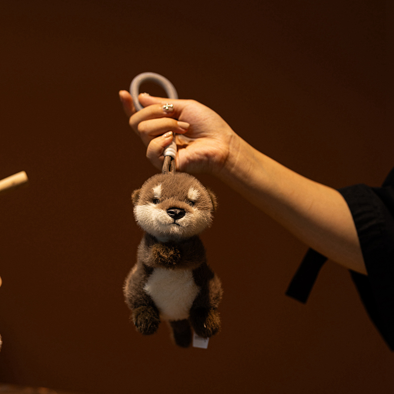 Adorable Otter Plush Dolls Set - Cute and Lifelike Stuffed Otter Toys with Wooden Accessories 16