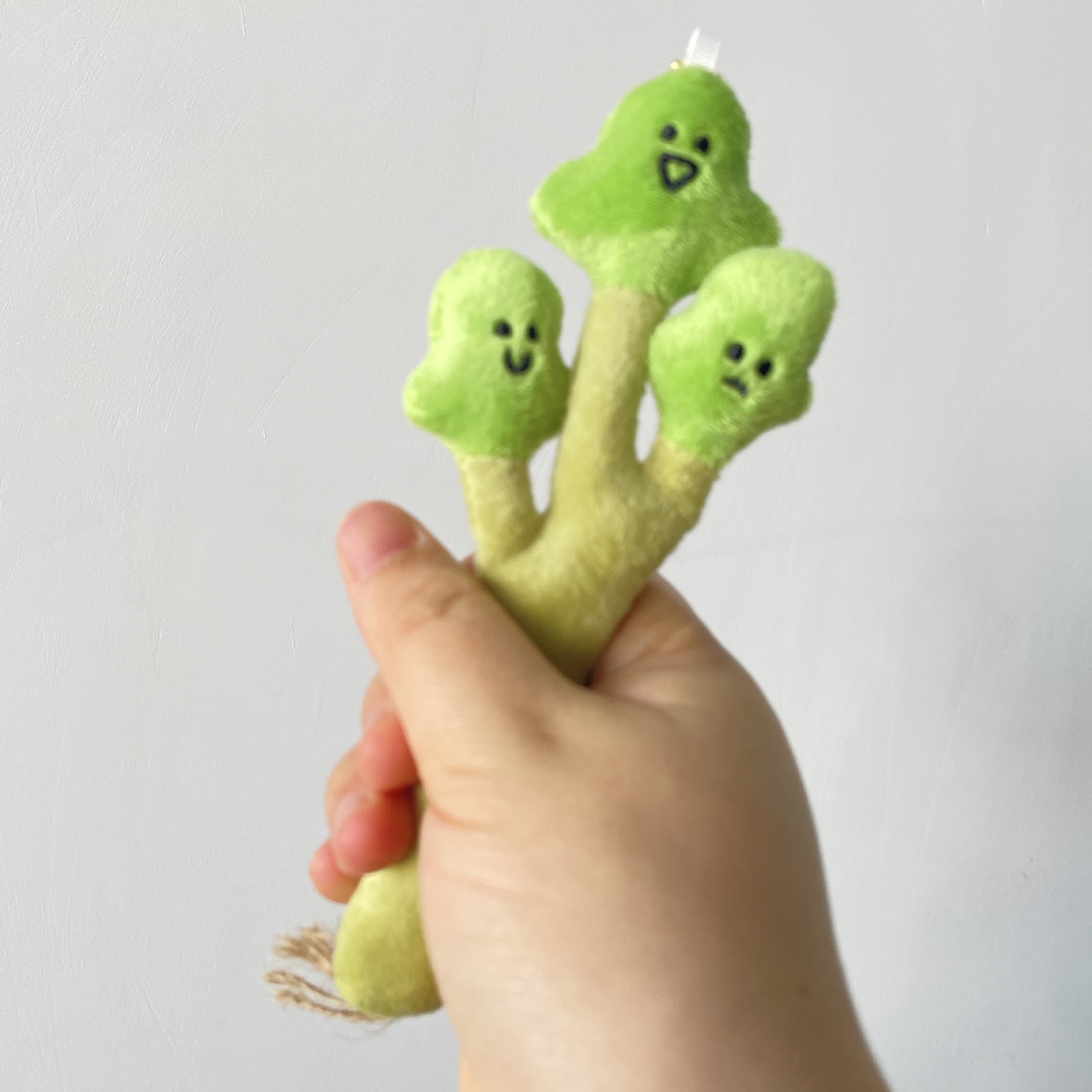 18cm Mini Vegetables & Fruits Plush   Coriander Stuffed Pendant Keychain Embroidered  Backpack Doll PP Filled Keyring 14