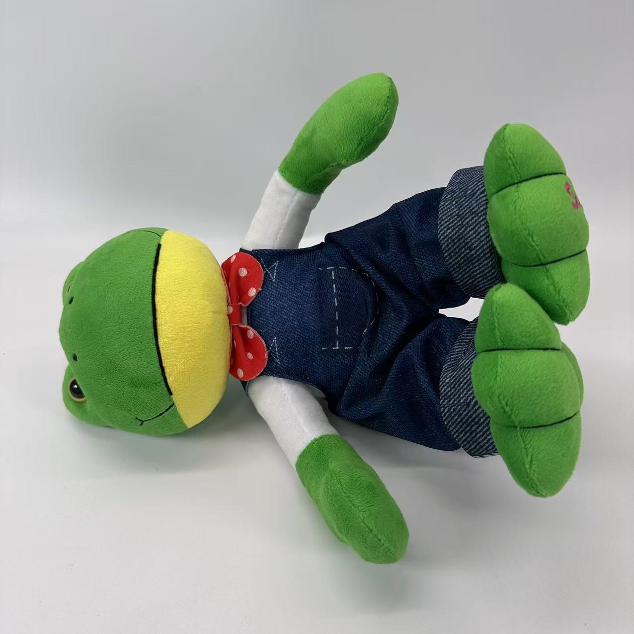 Cute Frog Plush Toy in Overalls Cartoon Green Frog Stuffed Animal Doll with Red Bowtie for Kids and Collectors 10