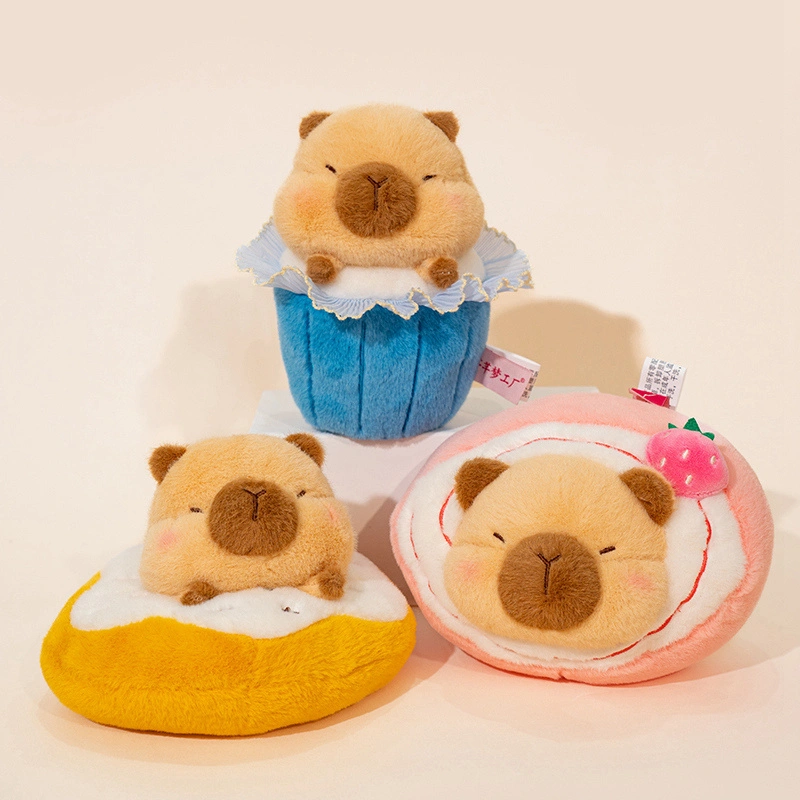 Peluche Capybara sur le thème des desserts - Adorable peluche capybara avec un motif de dessert sucré, corps doux et moelleux pour occuper les animaux. 1