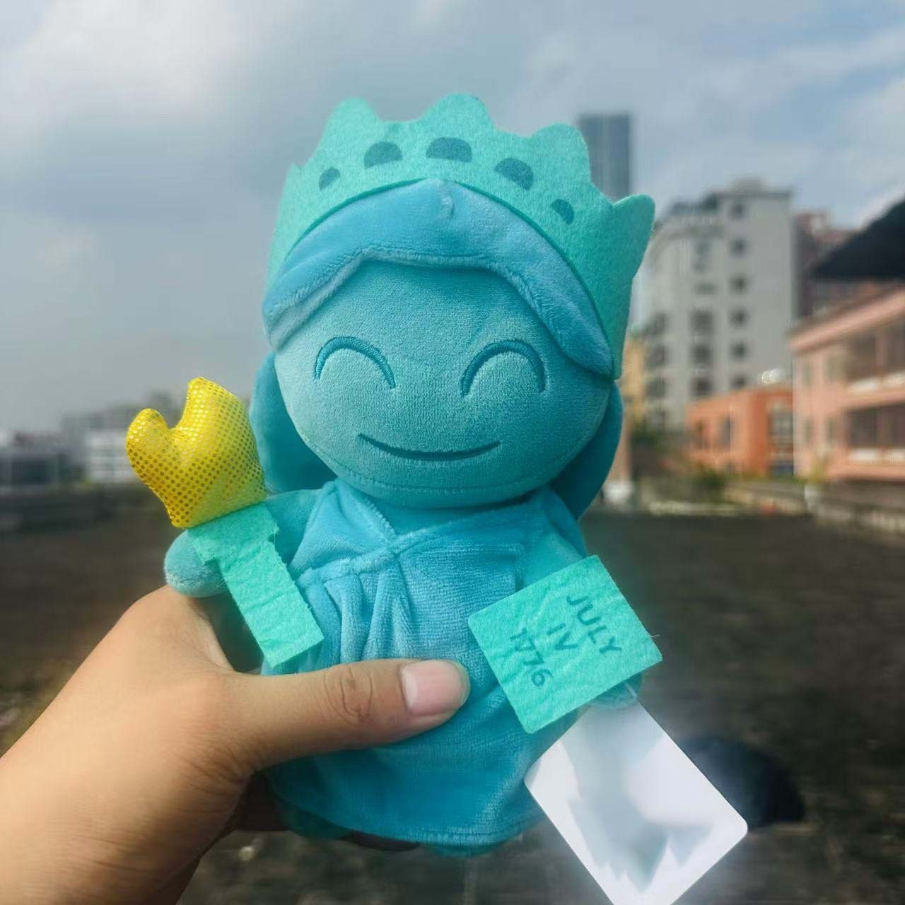 23cm Charming Statue of Liberty Plush Doll - Ideal for Patriotic Decor and Gifts Soft and Cuddly 13
