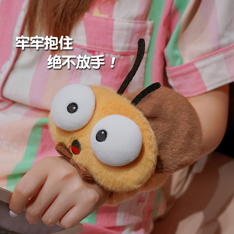 Plush Wristband Toy of Big - Headed Cockroach Pop - up Ring 12