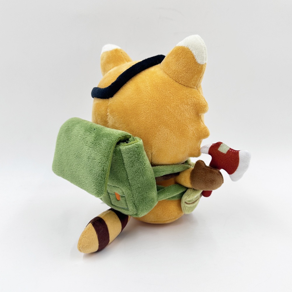 Peluche Spiffo, raton laveur pirate inébranlable avec hache, 22 cm, peluche douce, cadeau pour enfants et collectionneurs 19