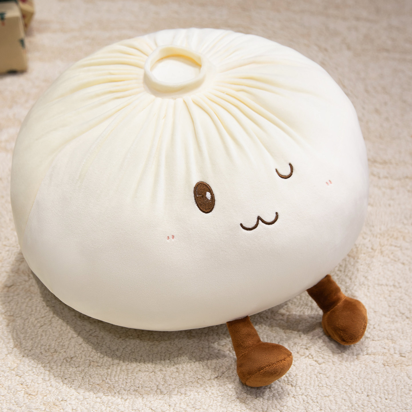 Creative design of baozi - shaped plush doll pillows with cute shapes, soft and comfortable, providing comfort, companio 12