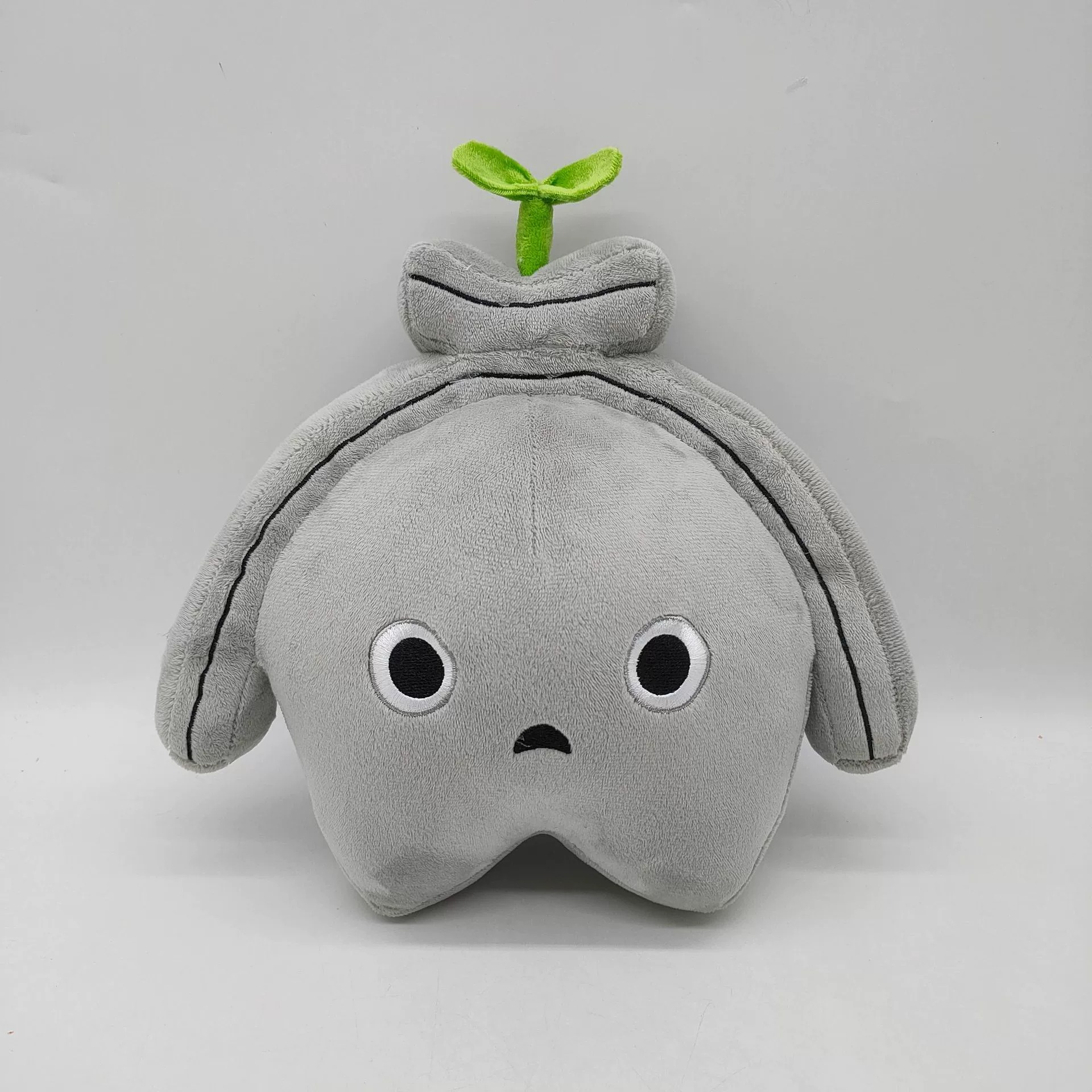 Peluche Koco Sad Sprout de Sonic Frontiers de 26 cm: adorable planta gris de 26 cm con hojas, suave almohada kawaii. 17