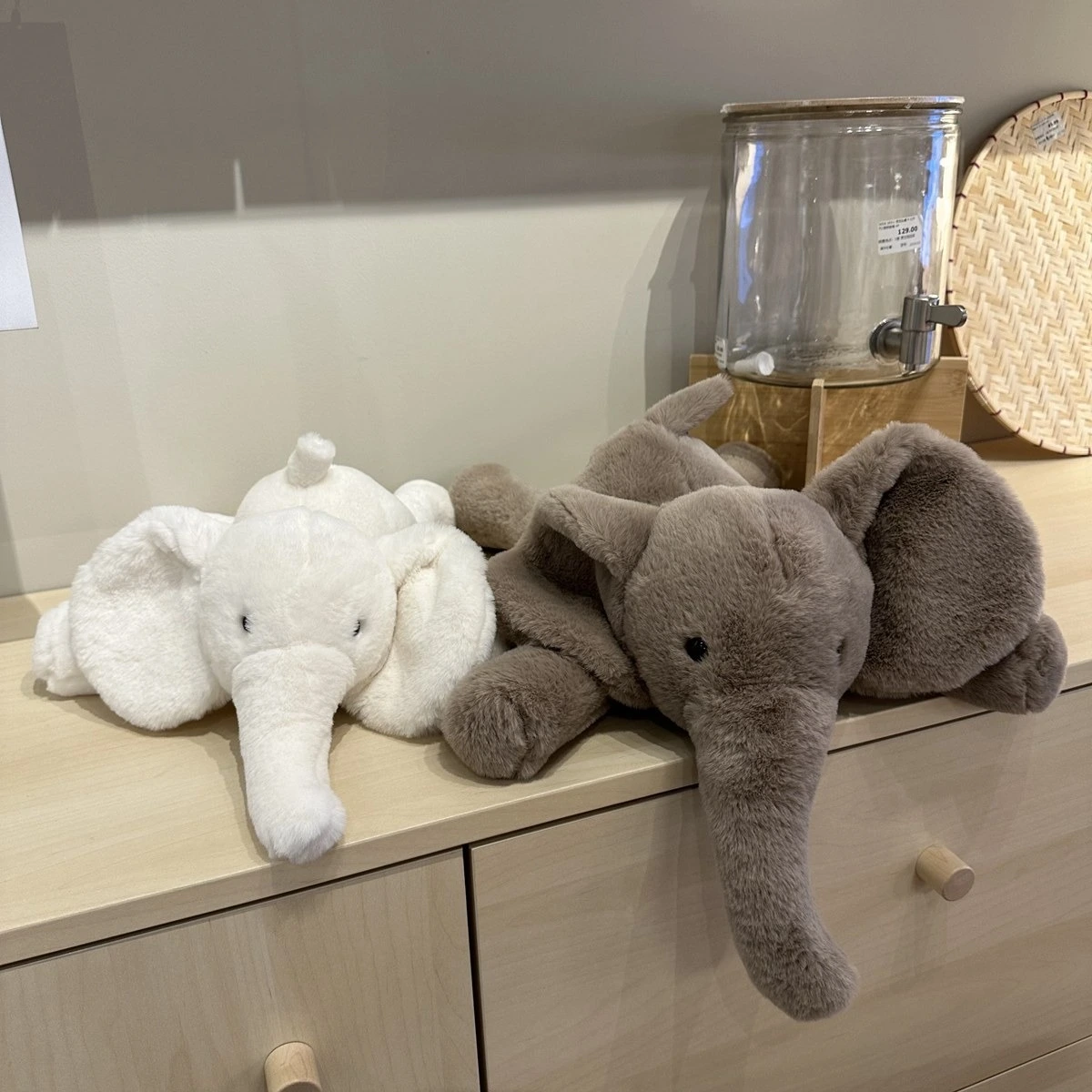 Wholesale Dropshipping Giant Plush Elephant Pillow Gray and White Baby Soft Elephant Plush Toys Cute Stuffed Animal 1