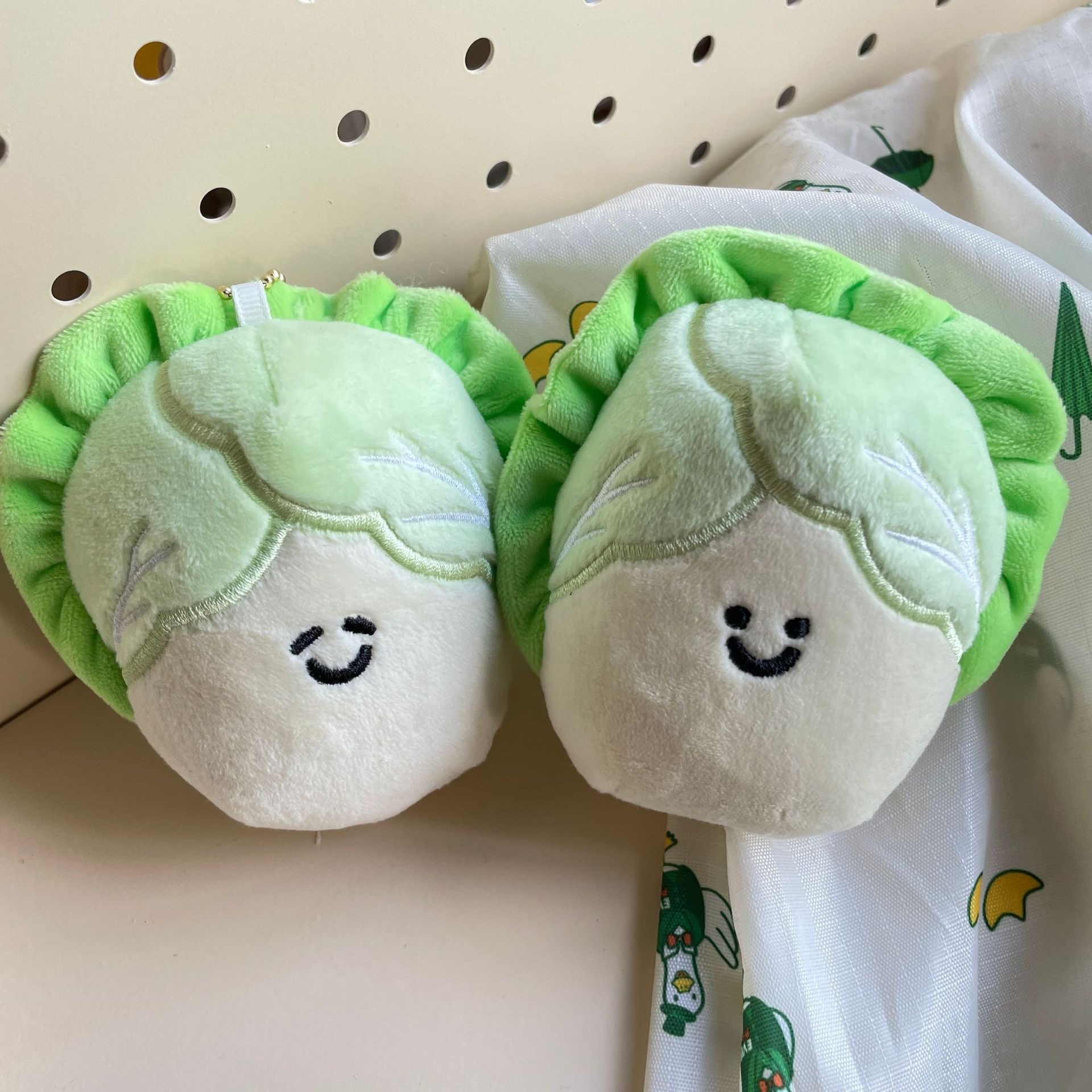 Innovative Cartoon Green Vegetable Keychain 9cm Cotton Stuffed Pendant Doll Funny New Design Creative Keyring 12