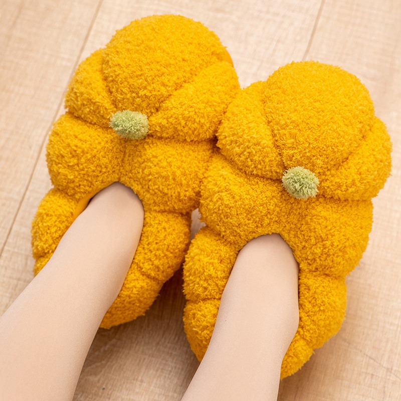 Pumpkin slippers creative design, Halloween festive atmosphere, warm home decoration, soft and comfortable 13