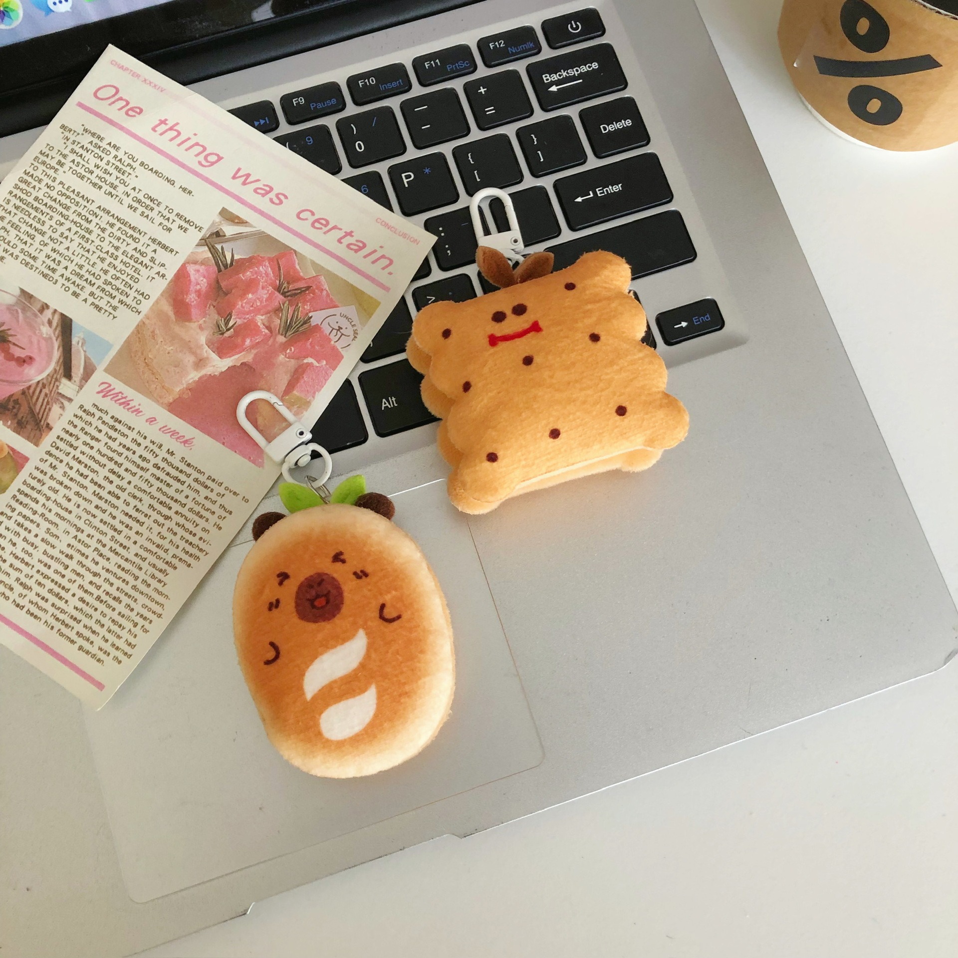 Craft 5cm Miniature Food Theme Plush Keyring Simulation Artificial Design Bread Hamburger Flat Back Charm Plush keychian 15