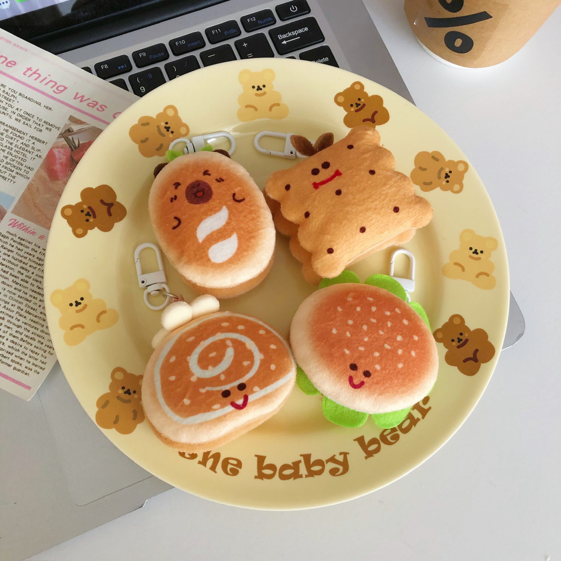 Craft 5cm Miniature Food Theme Plush Keyring Simulation Artificial Design Bread Hamburger Flat Back Charm Plush keychian 11