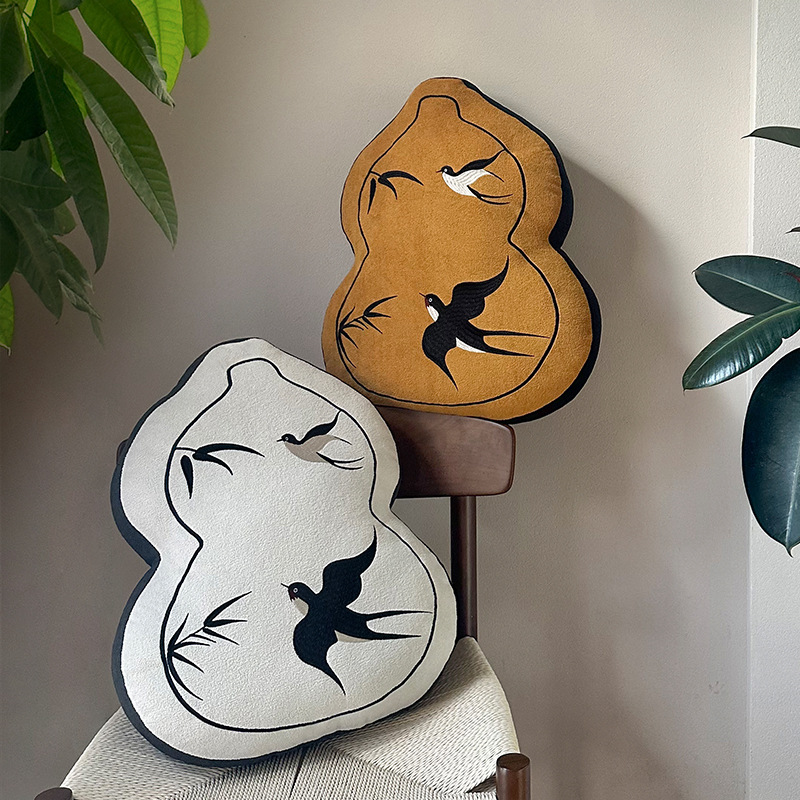 Creative design of plush toys with new Chinese style pillows, soft, comfortable and fashionable home styling 16