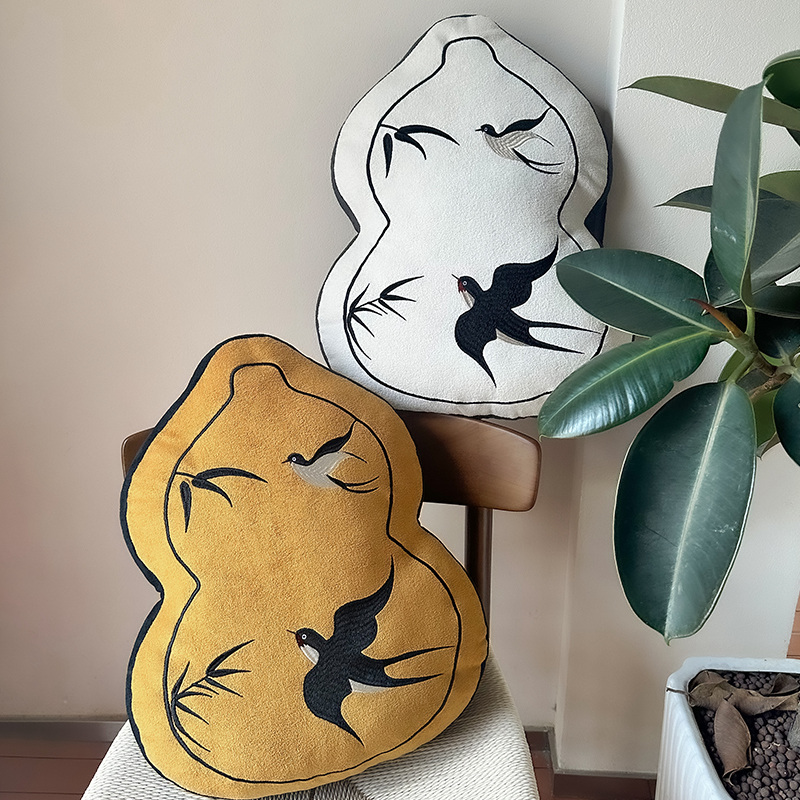 Creative design of plush toys with new Chinese style pillows, soft, comfortable and fashionable home styling 13