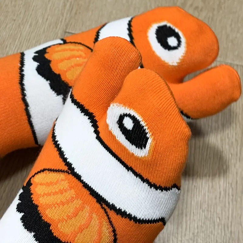 Cute Orange Tone Cartoon Clown Fish Split-Toe Socks, Soft Skin-Friendly Polyester Fiber, Hand Wash Hassle-Free 17