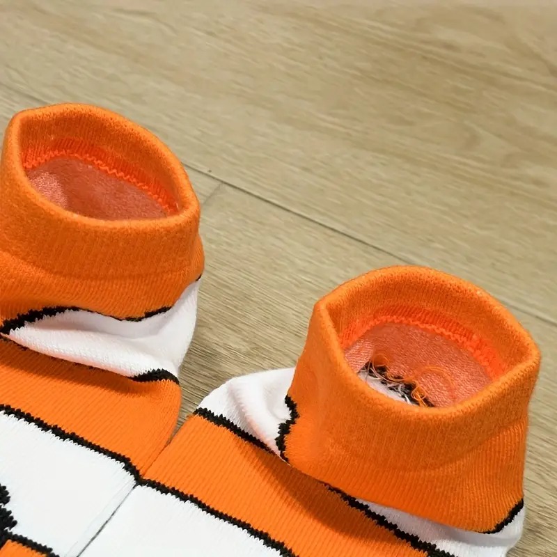 Cute Orange Tone Cartoon Clown Fish Split-Toe Socks, Soft Skin-Friendly Polyester Fiber, Hand Wash Hassle-Free 16