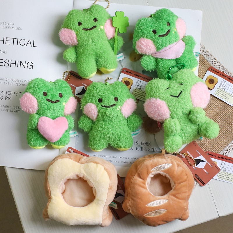 Cute Cartoon 10cm Mini Green Frog Plushies Key Chains School Bag Plush Pendant Cartoon Backpack Charm Wholesale 11