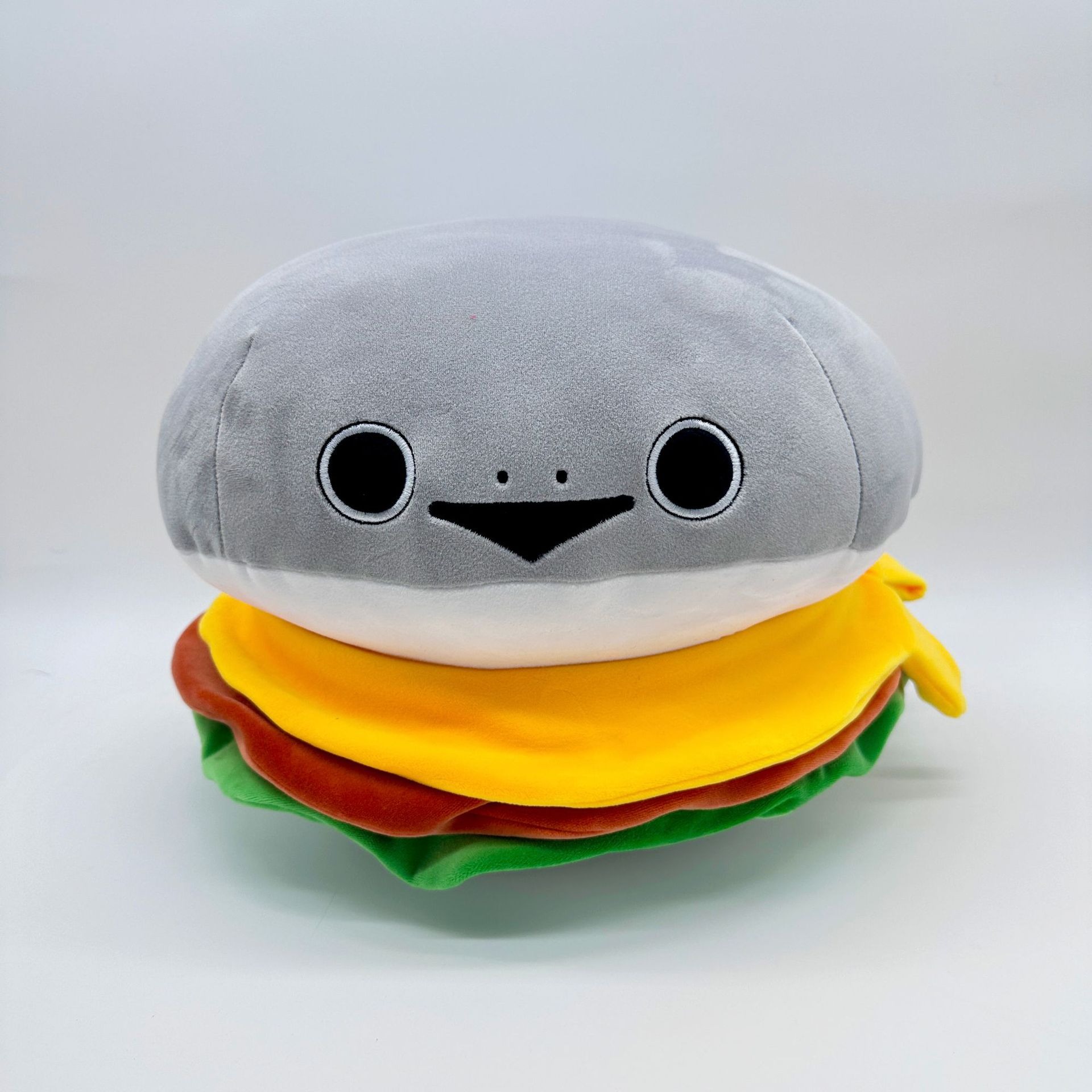 25cm Sacabambaspis Plush Toy Cute Cartoon Style Fish Burger Shark Plushies for Festival Gift Home Decoration 10