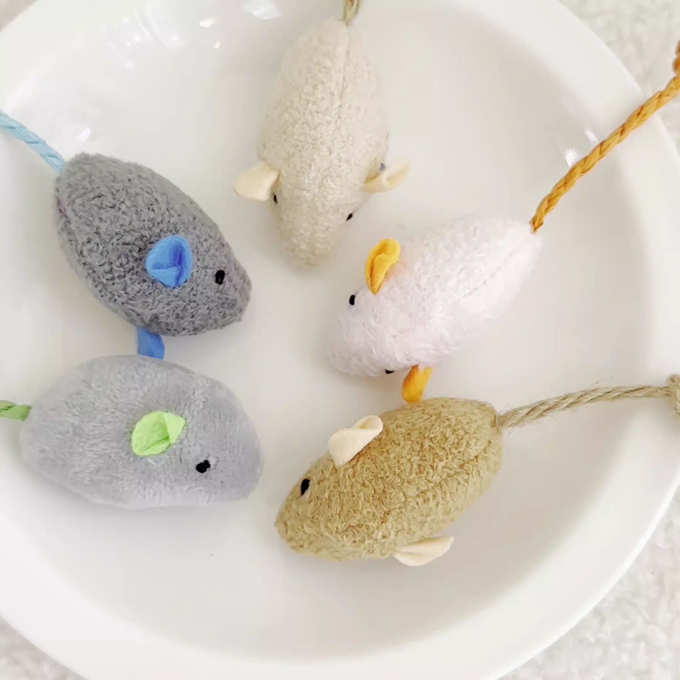 Manufacturer Factory Wholesale 10.5cm Rat Plushie Interactive Toy Funny Soft Plush Mouse Toy with Catnip 14