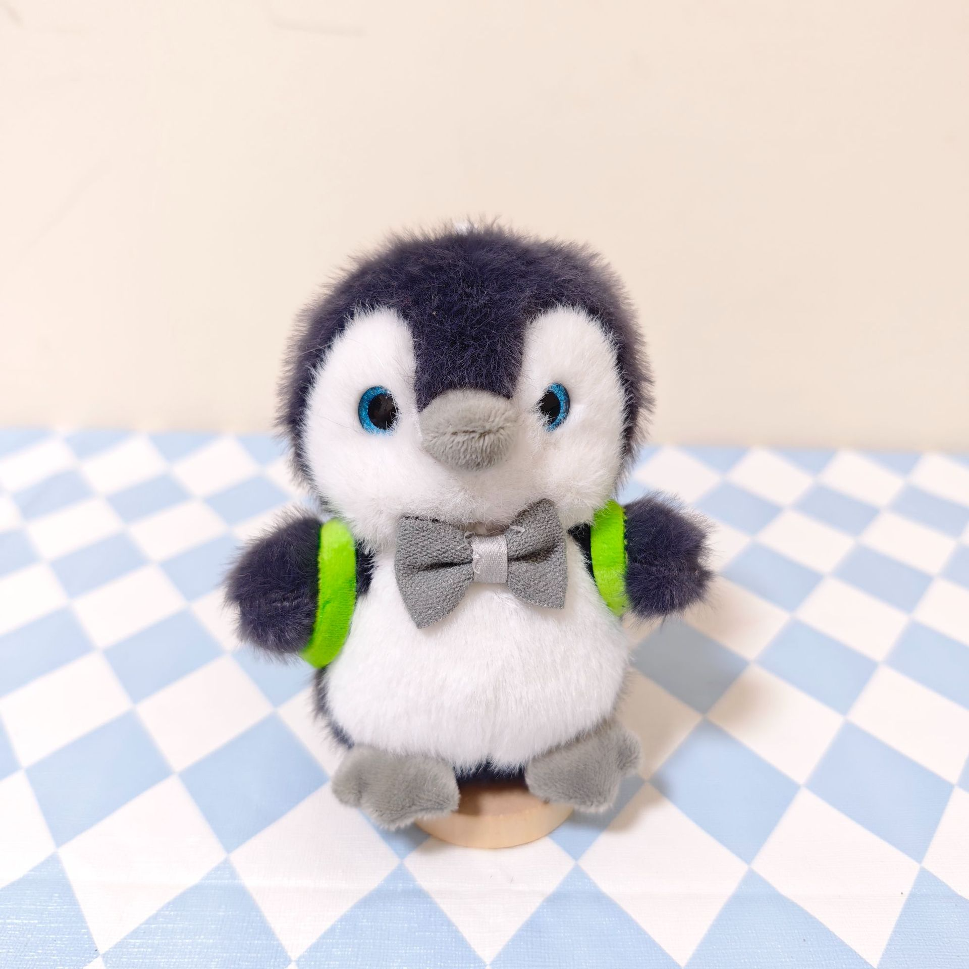 Wholesale 10CM Cute Fluffy Gray Penguin Plush Toy Stuffed Animals Plush Toys Holiday Birthday Gift Home Decoration 10