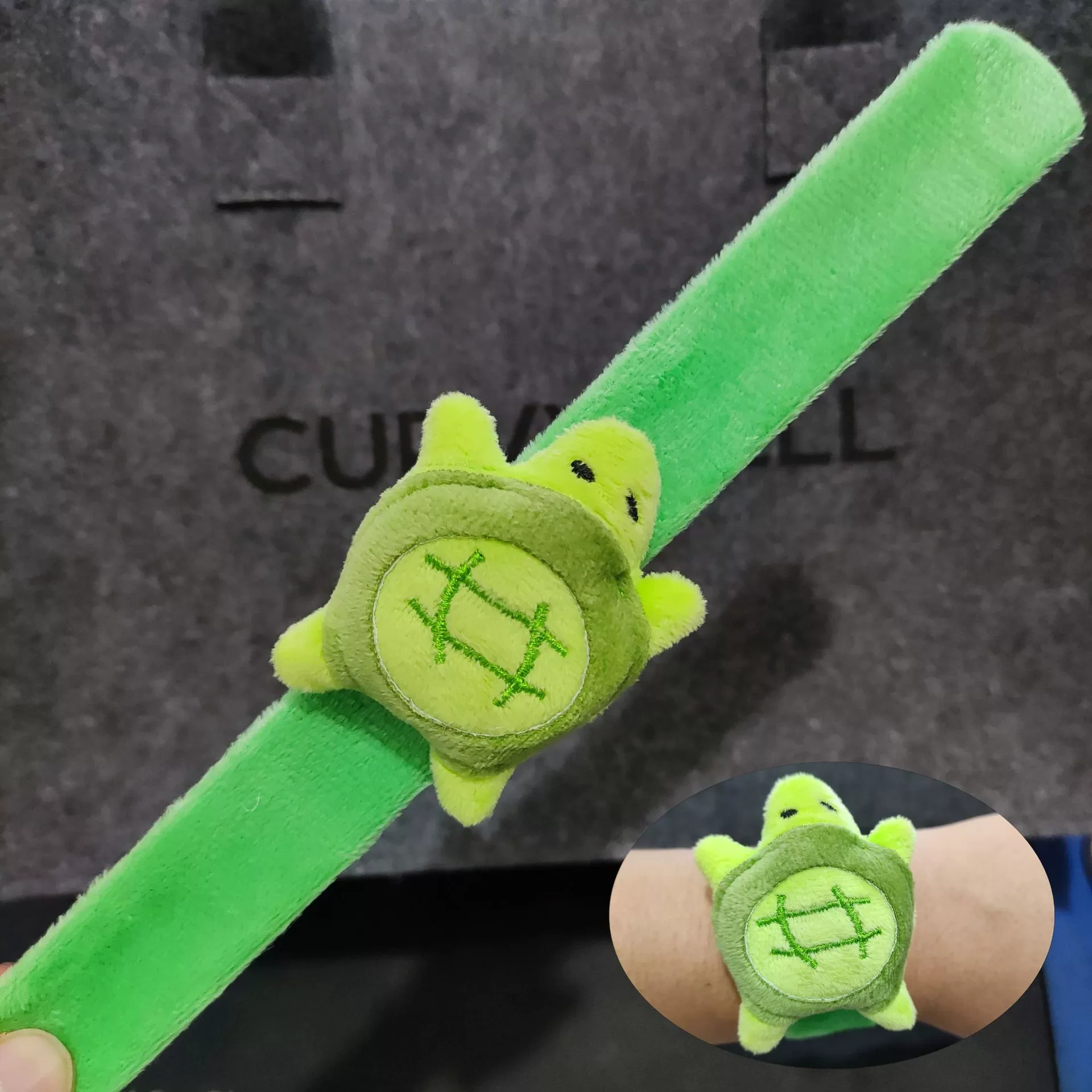 Hot Sale Toy Band 7cm Turtle Plush Cartoon Bracelet  Hand Cute Turtle Slap Bracelets Gift for Kids 1