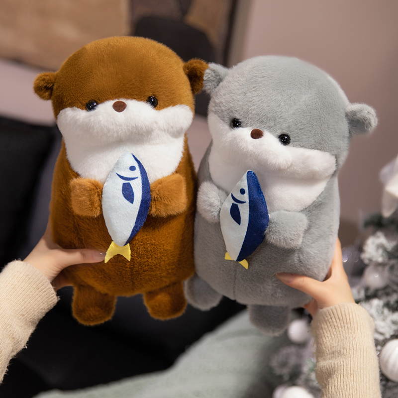 Creative design of plush otter dolls holding fish, cute animals, soft and comfortable, children's companionship gifts 11