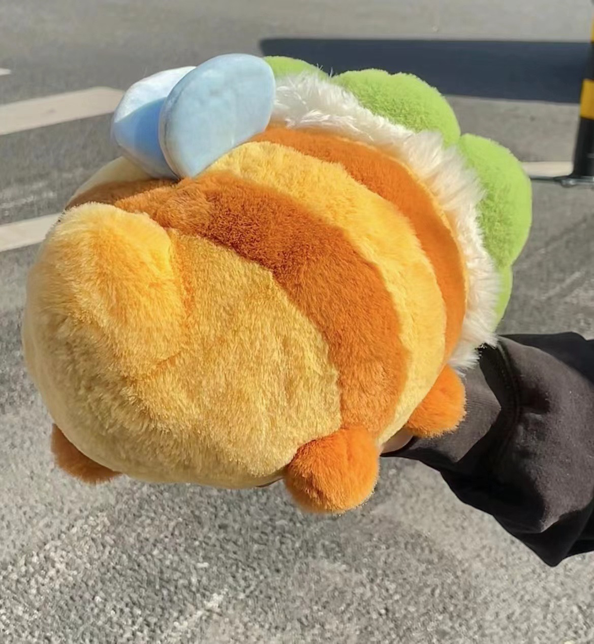 Ku Bee Little Bee Creative Design Plush Doll Pillow Soft, Comfortable, Warm Home Decoration 12