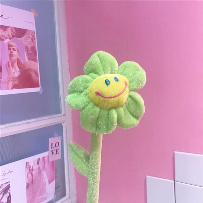 China Factory Supply Artificial Plush Bouquet Smiling Face Sunflower Daisy Flower Toy Homemade Pendant 14