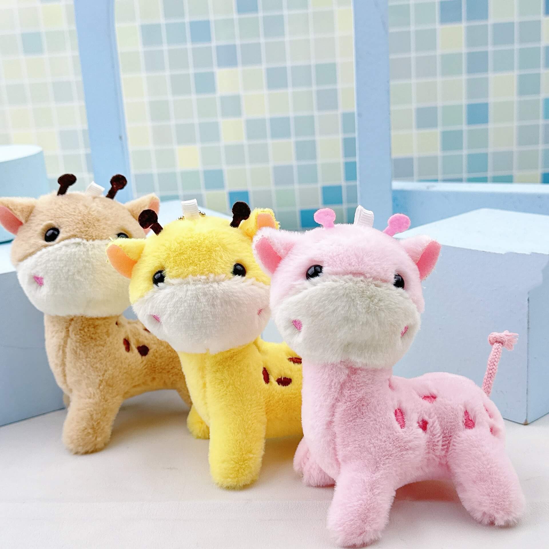 12CM Rainbow Embrace Multi Color Giraffe Plush Toy Keychain  Doll Pendant  Cartoon School Bag Super Soft Pendant 11