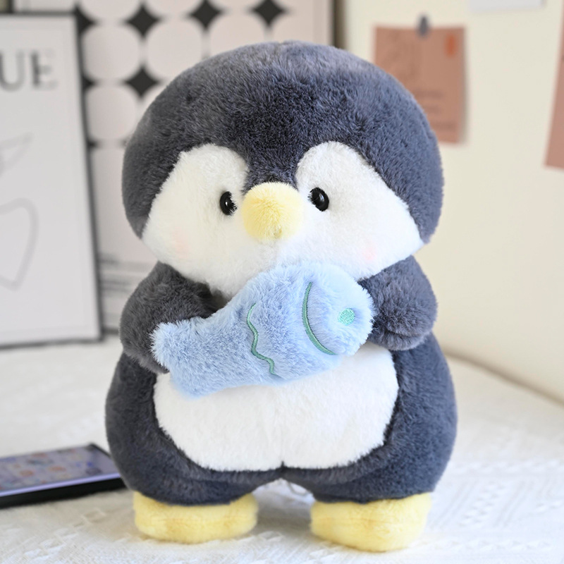 Peluche de pingüino de múltiples especificaciones para sostener peces, diseño creativo, lindo, suave y cálido para decorar el hogar. 16