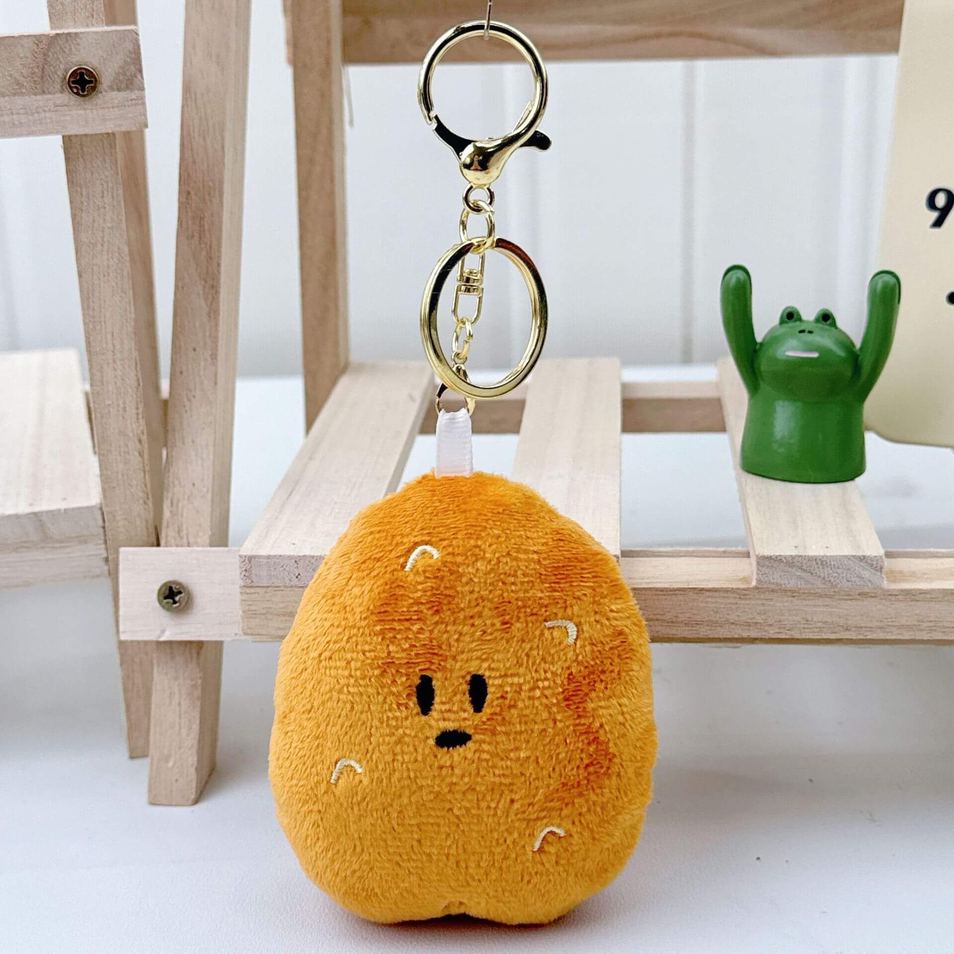 Venta al por mayor de 9 cm de patata de peluche pequeño colgante lindo llavero de peluche kawaii fabricante de peluche fabricación 15